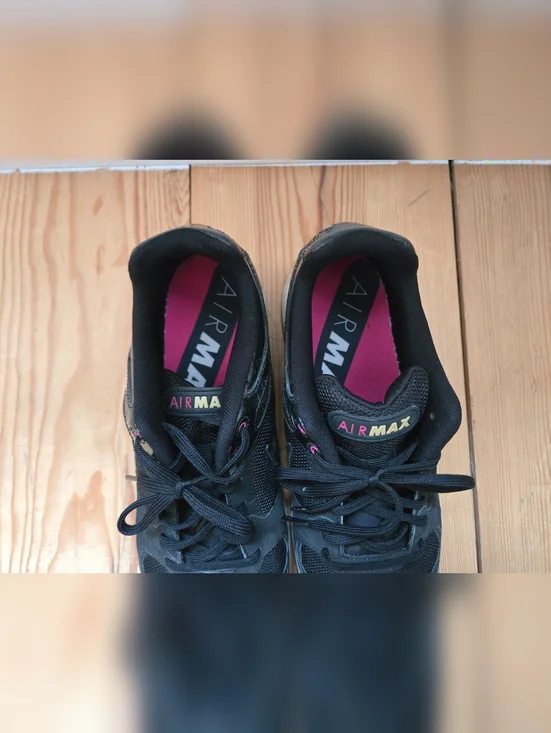 Nike Air Max Black Pink Running Shoes Women’s 11 - Picture 6 of 7